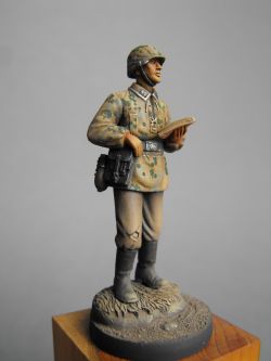 S2KW052 - SS Grenadier Kursk 1943